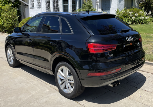 Photo 3 of 14 of 2018 Audi Q3 2.0T Premium